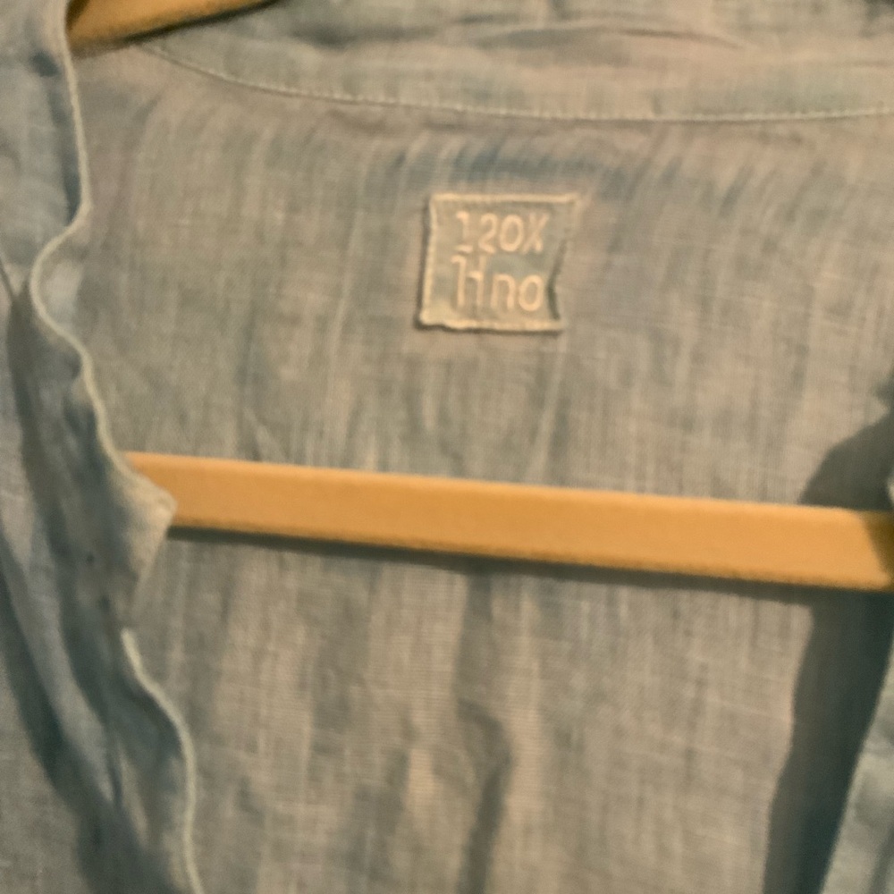 Relaxed Light Blue Linen Button-Down Blouse - Picture 3 of 8